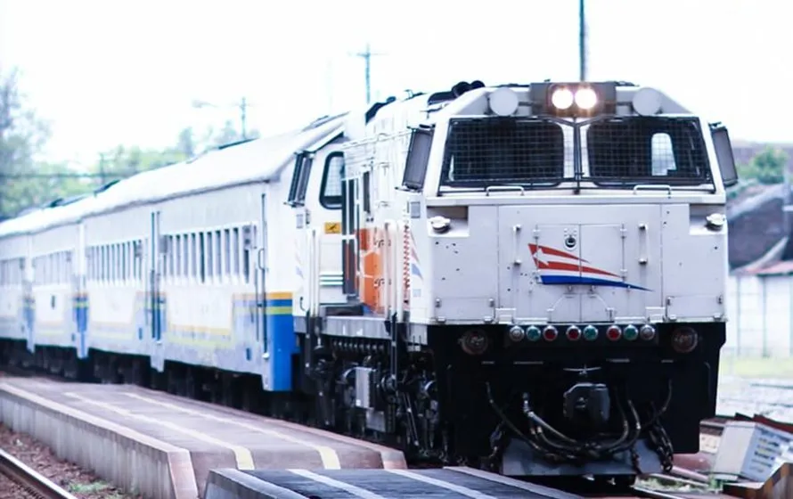 Indonesia Train